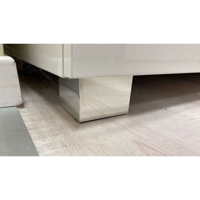 CASSETTIERA IN LAMINATO BIANCO LUCIDO 5 CASSETTI 80X44cm altezza 104cm in  offerta